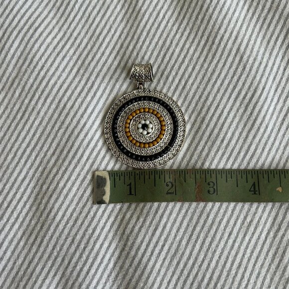 Beaded Medallion - Picture 3 of 4